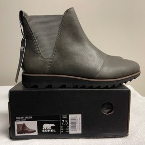 NIB Sorel Harlow Chelsea boots - Quarry, size 7.5